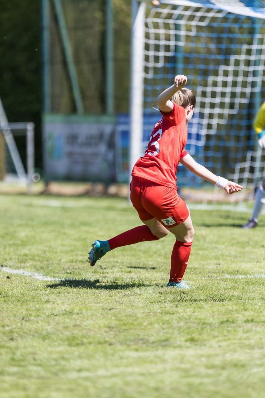 Bild 291 - F TSV Zarpen - Holstein Kiel II : Ergebnis: 2:6